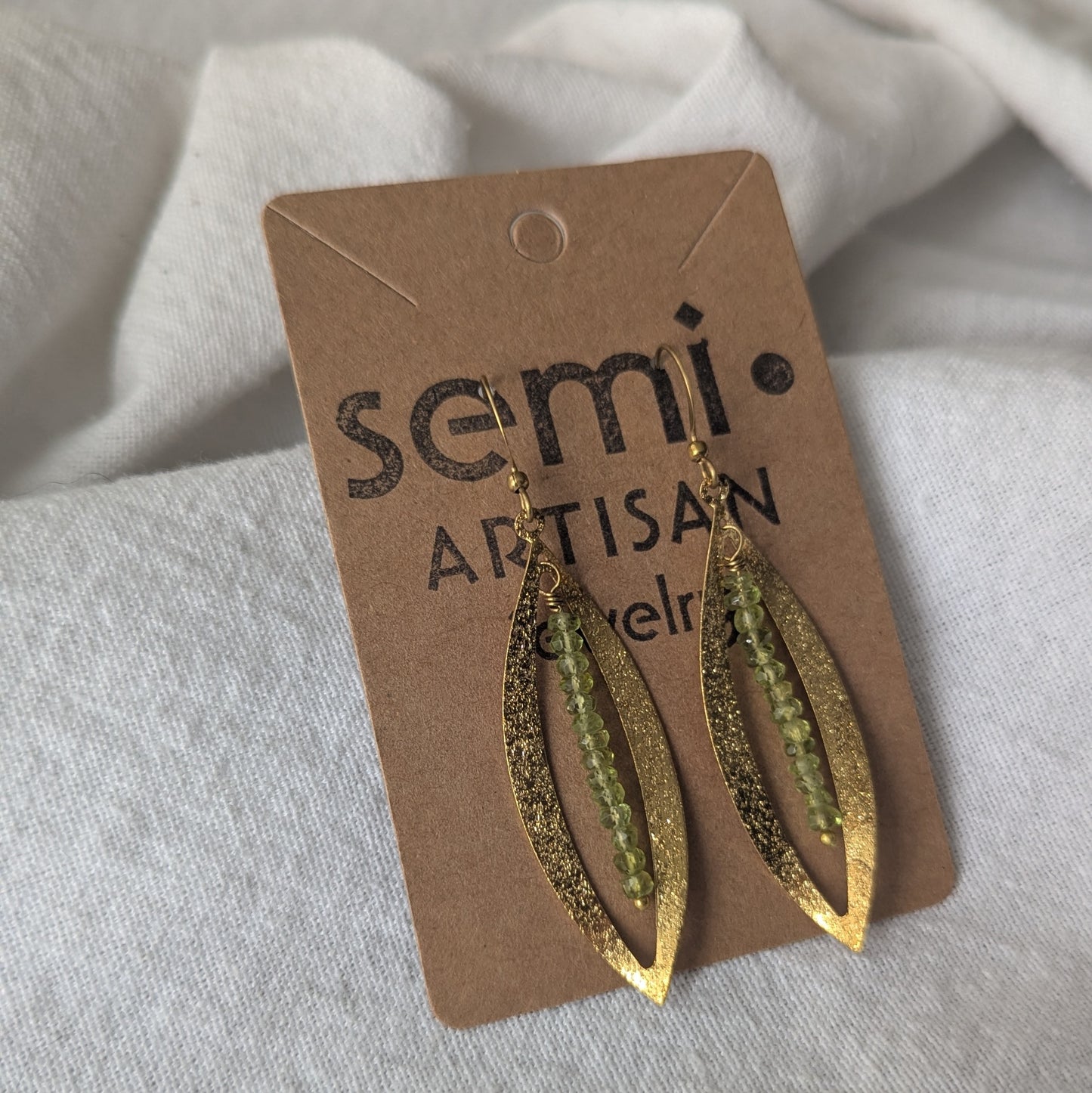 Peridot Leaf Drop Earrings – Textured Brass
